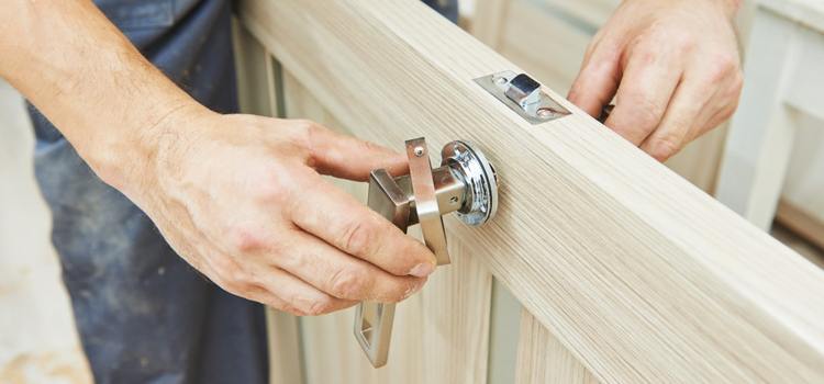 interior door repair Fort Pierce